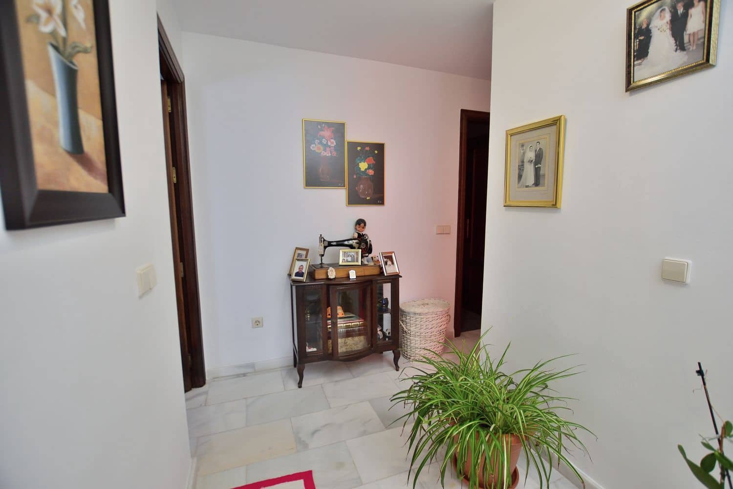 5 Zimmer Haus zu verkaufen in Manilva mit Pool Garage - 445.000 € (Ref: 9953654)