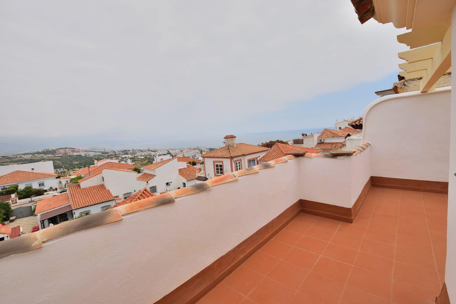 5 Zimmer Haus zu verkaufen in Manilva mit Pool Garage - 445.000 € (Ref: 9953654)