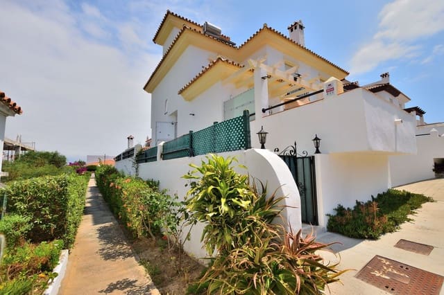 5 sovrum Radhus till salu i Alcorrín, Manilva med pool garage - 445 000 € (Ref: 9953654)