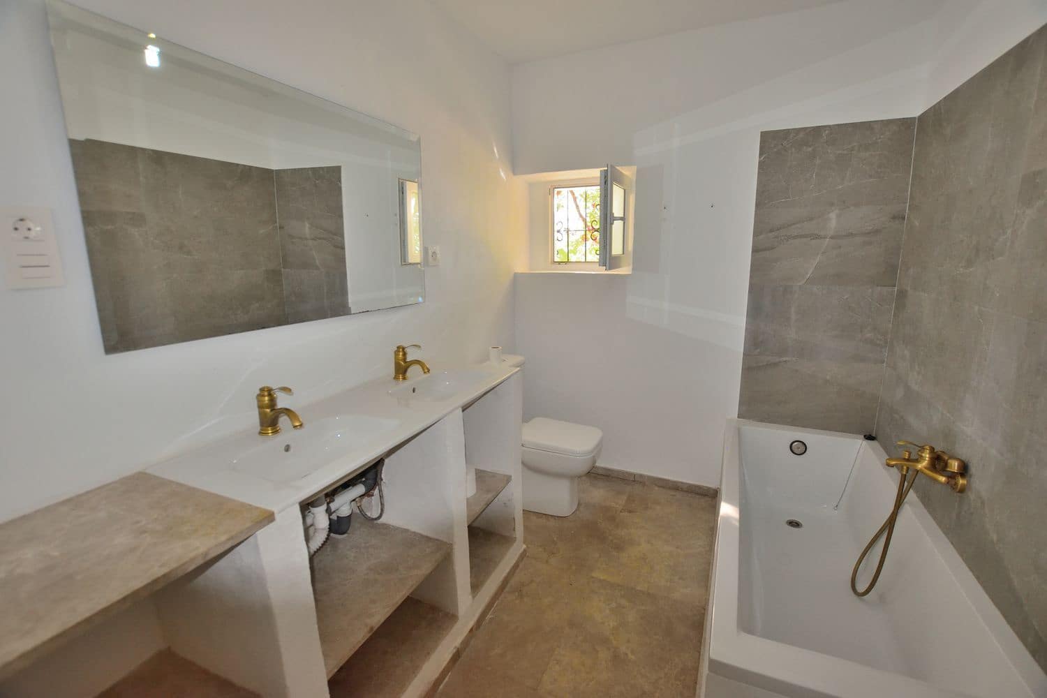 5 chambre Finca/Maison de Campagne à vendre à Setenil de las Bodegas avec piscine garage - 435 000 € (Ref: 9953655)