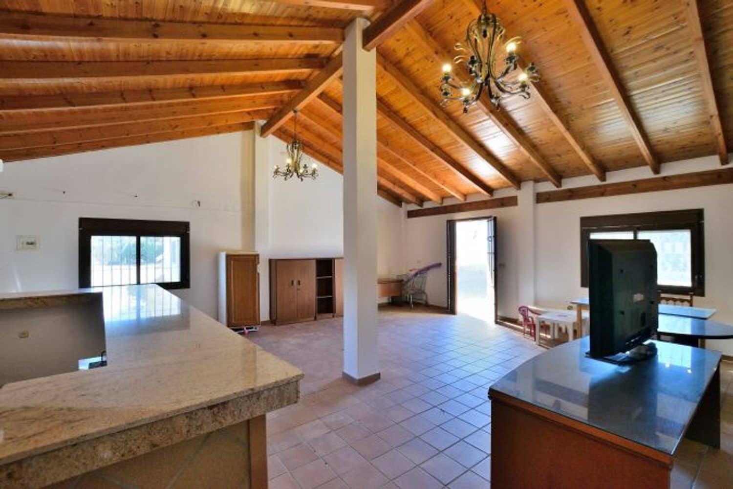 2 soveværelse Finca/Landehus til salg i Ronda med swimmingpool garage - € 425.000 (Ref: 9974548)
