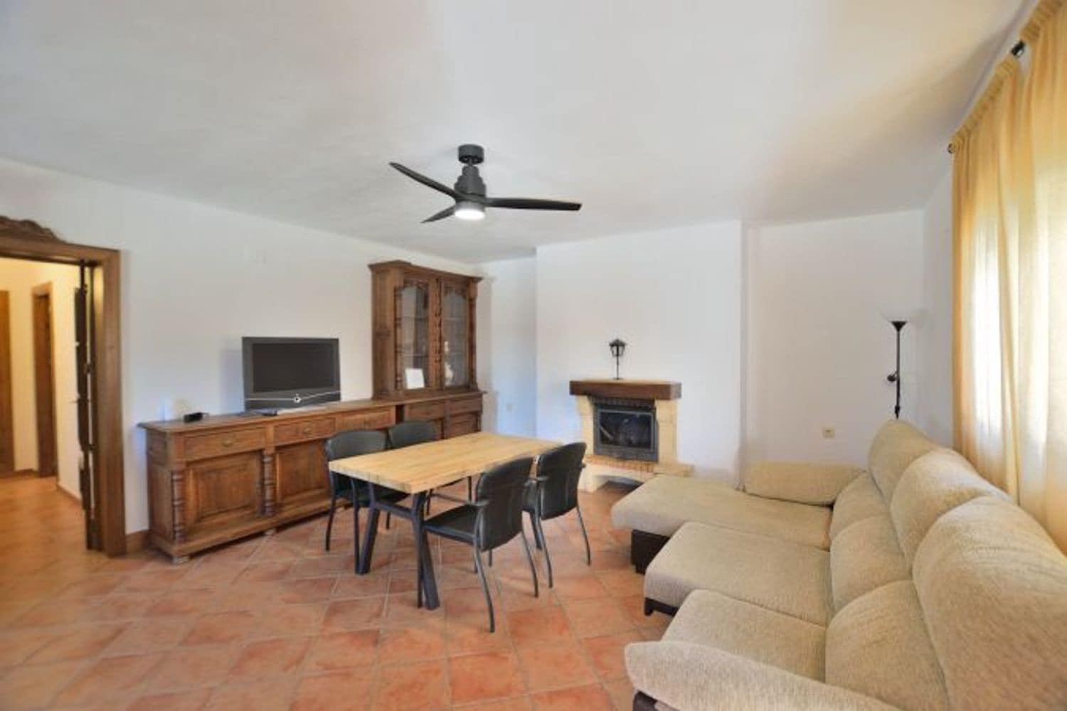 2 soveværelse Finca/Landehus til salg i Ronda med swimmingpool garage - € 425.000 (Ref: 9974548)