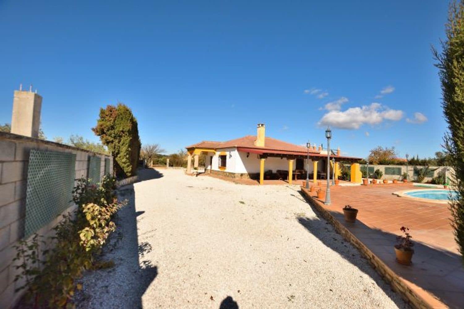 2 soveværelse Finca/Landehus til salg i Ronda med swimmingpool garage - € 425.000 (Ref: 9974548)