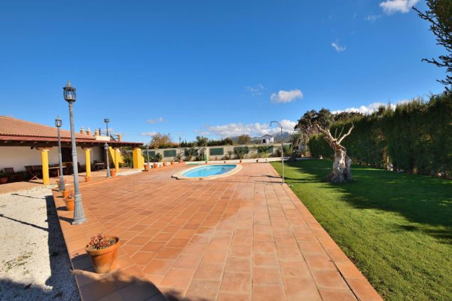 2 soveværelse Finca/Landehus til salg i Ronda med swimmingpool garage - € 425.000 (Ref: 9974548)