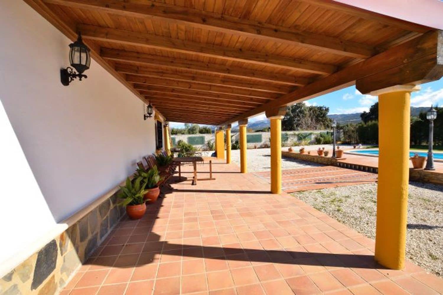 2 soveværelse Finca/Landehus til salg i Ronda med swimmingpool garage - € 425.000 (Ref: 9974548)