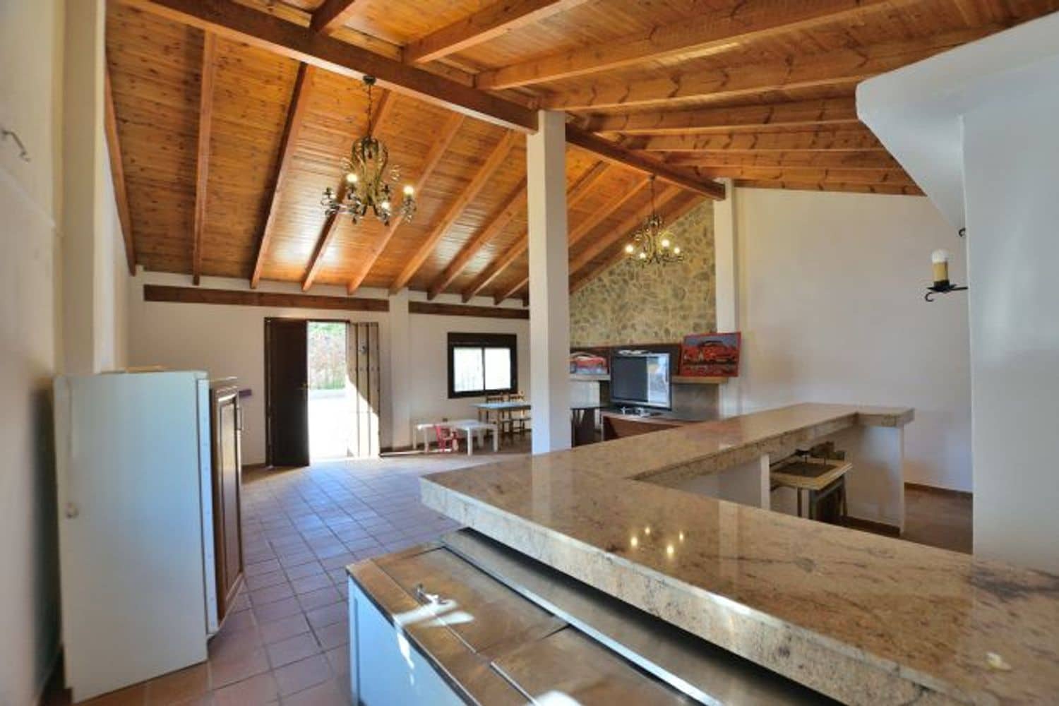 2 soveværelse Finca/Landehus til salg i Ronda med swimmingpool garage - € 425.000 (Ref: 9974548)