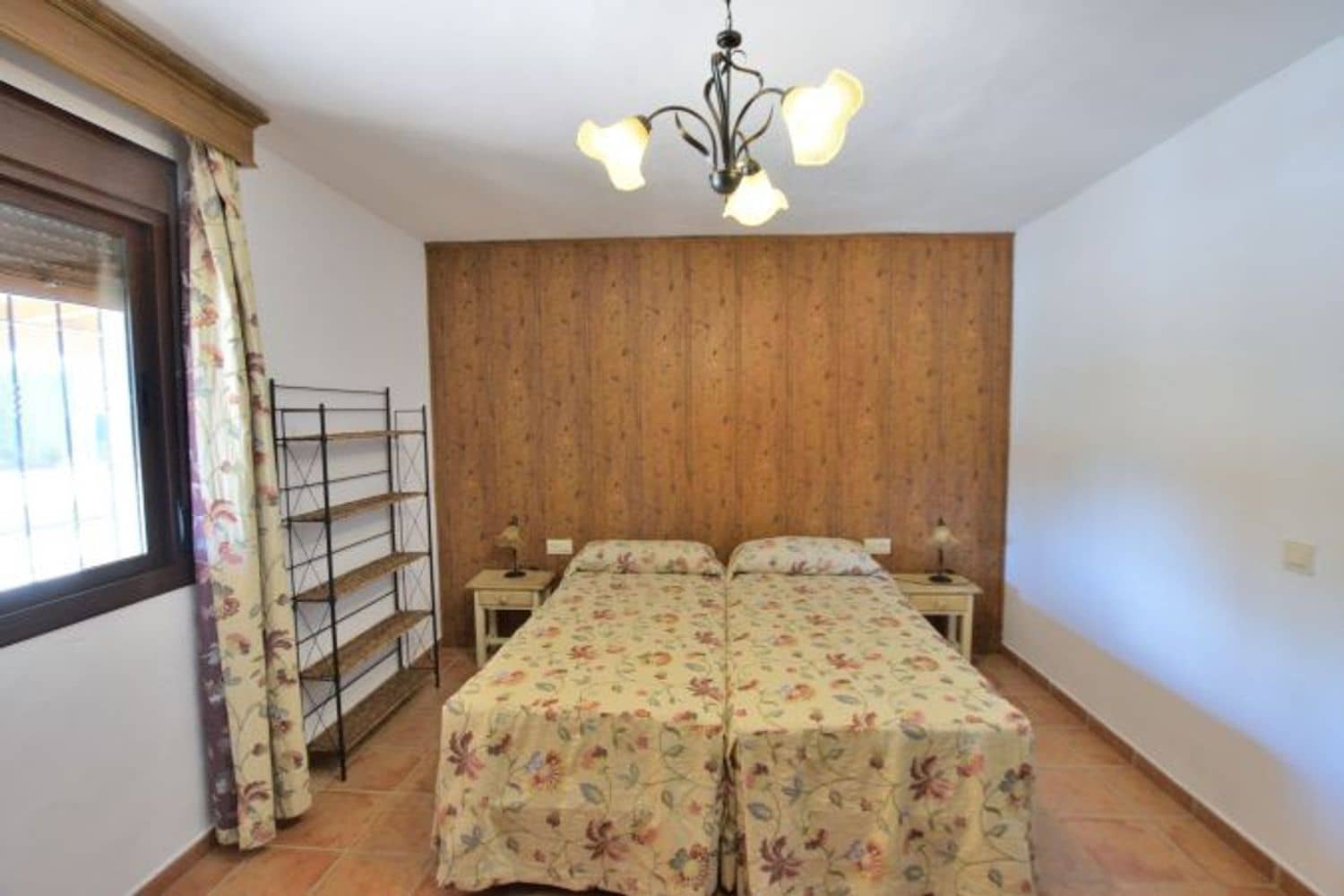 2 soveværelse Finca/Landehus til salg i Ronda med swimmingpool garage - € 425.000 (Ref: 9974548)