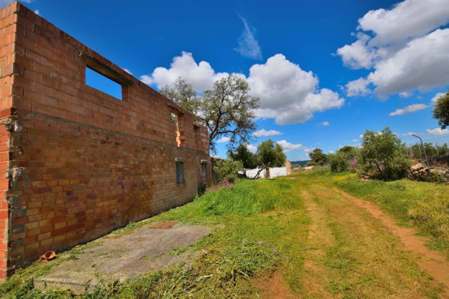 1 slaapkamer Finca/Landhuis te koop in Cuevas del Becerro met garage - € 350.000 (Ref: 9976682)