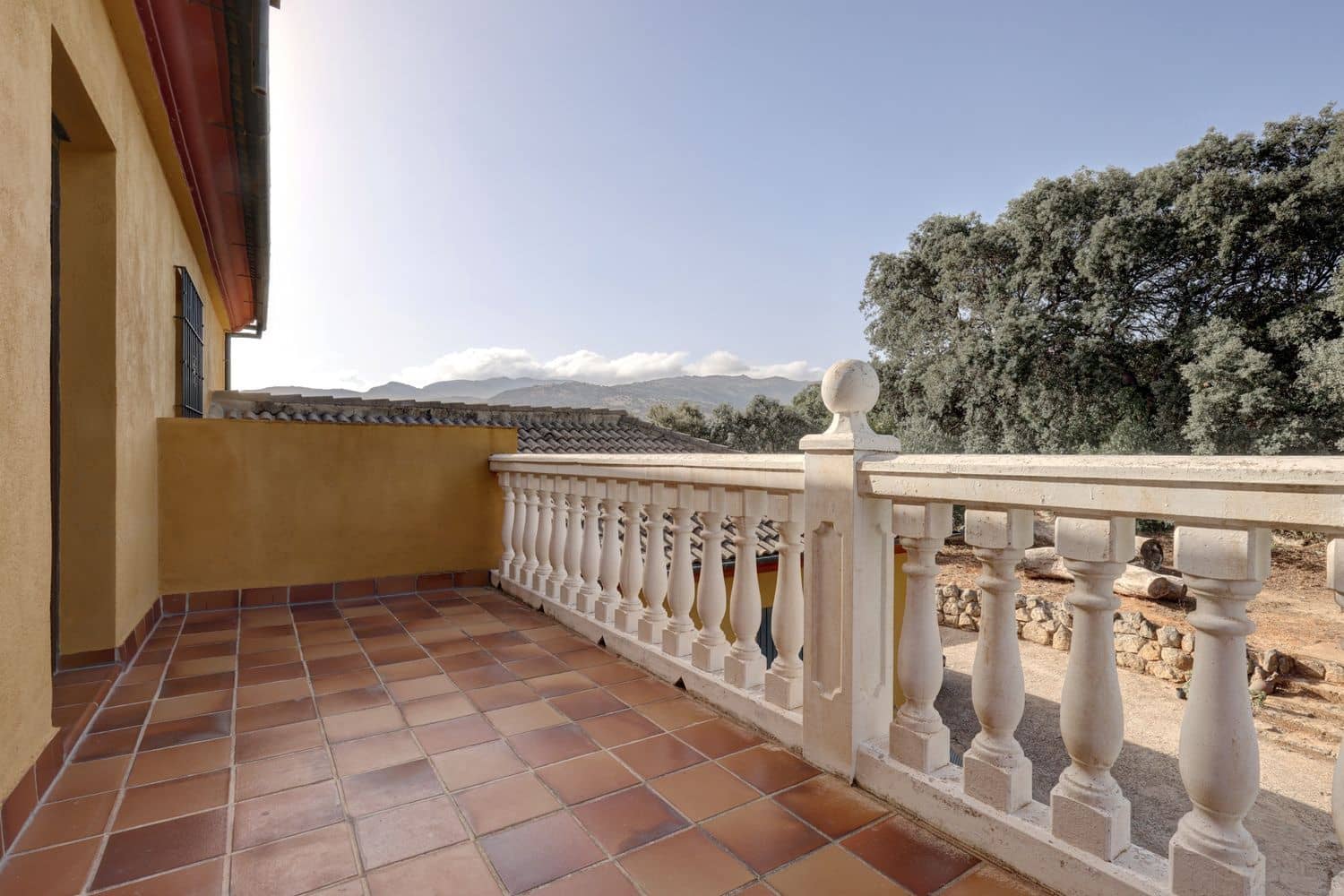 6 soveværelse Finca/Landehus til salg i Ronda med swimmingpool garage - € 530.000 (Ref: 9976683)