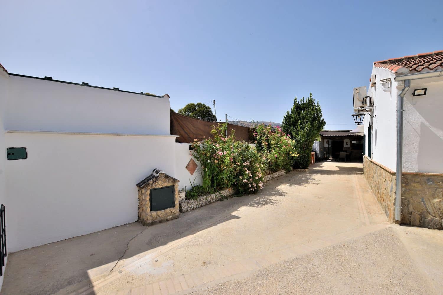 4 quarto Quinta/Casa Rural para venda em Ronda com piscina garagem - 410 000 € (Ref: 9978095)