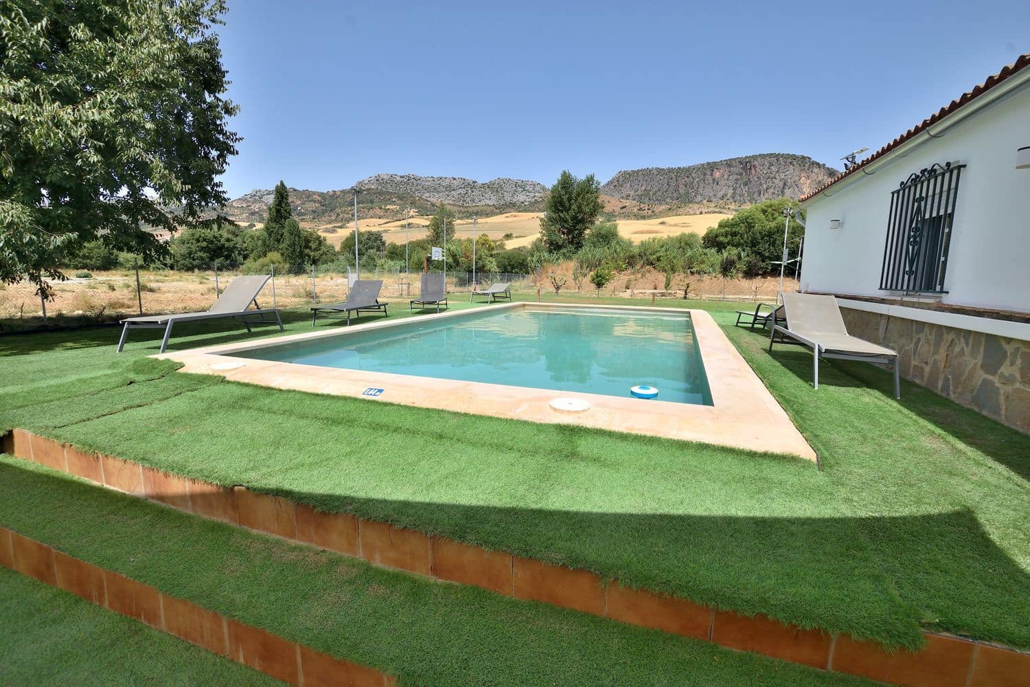 4 quarto Quinta/Casa Rural para venda em Ronda com piscina garagem - 410 000 € (Ref: 9978095)
