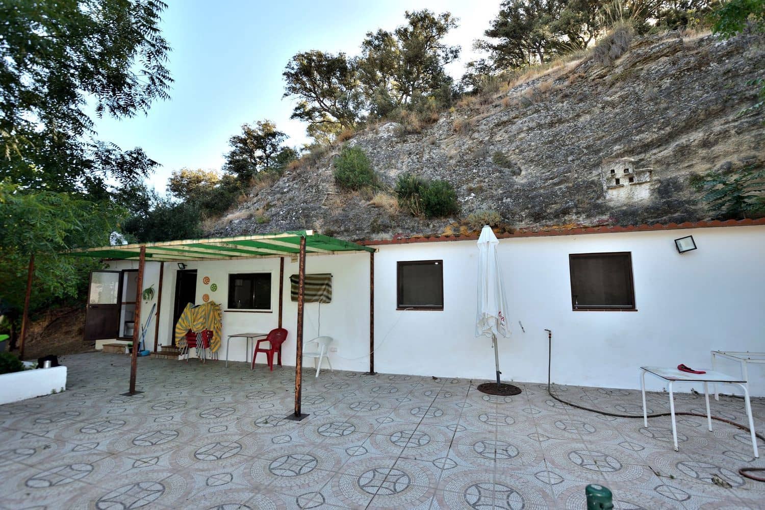 2 bedroom Finca/Country House for sale in Arriate with garage - € 699,000 (Ref: 9981678)