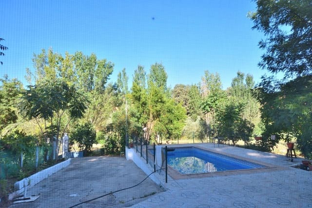 Finca/Casa Rural de 2 habitaciones en Arriate en venta con garaje - 699.000 € (Ref: 9981678)