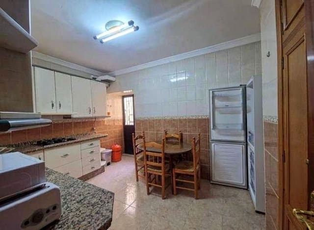 3 chambre Appartement à vendre à Ronda avec garage - 159 000 € (Ref: 9997974)
