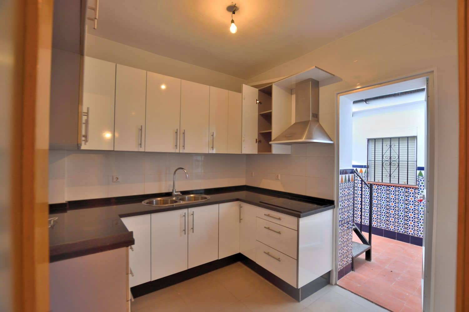 3 slaapkamer Huis te koop in Ronda met garage - € 210.000 (Ref: 9999514)