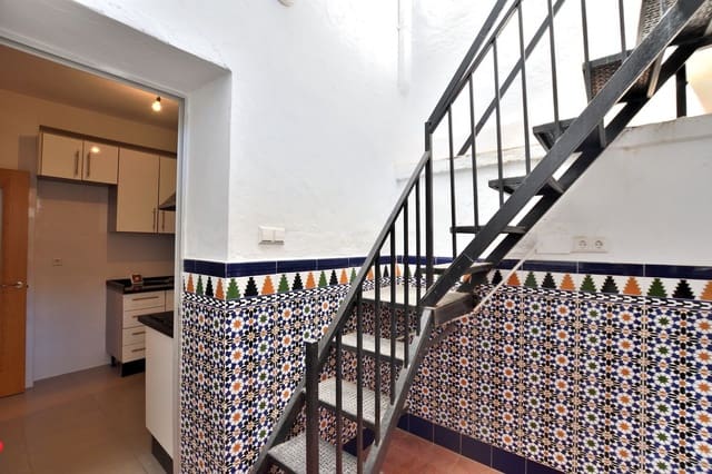 3 slaapkamer Huis te koop in Ronda met garage - € 210.000 (Ref: 9999514)