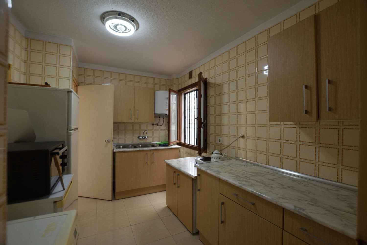 3 chambre Appartement à vendre à Ronda avec garage - 95 000 € (Ref: 9999515)