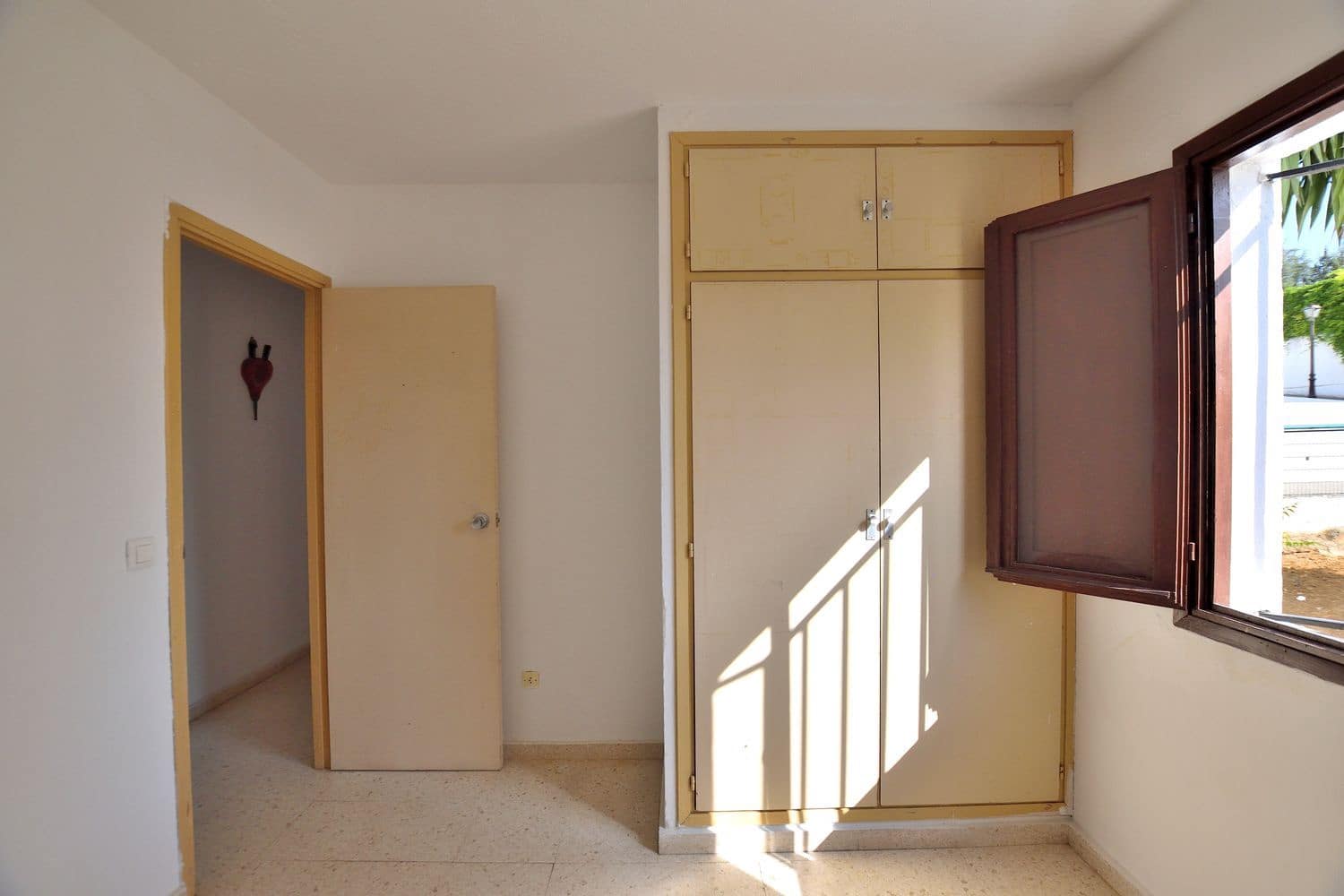 3 chambre Appartement à vendre à Ronda avec garage - 95 000 € (Ref: 9999515)