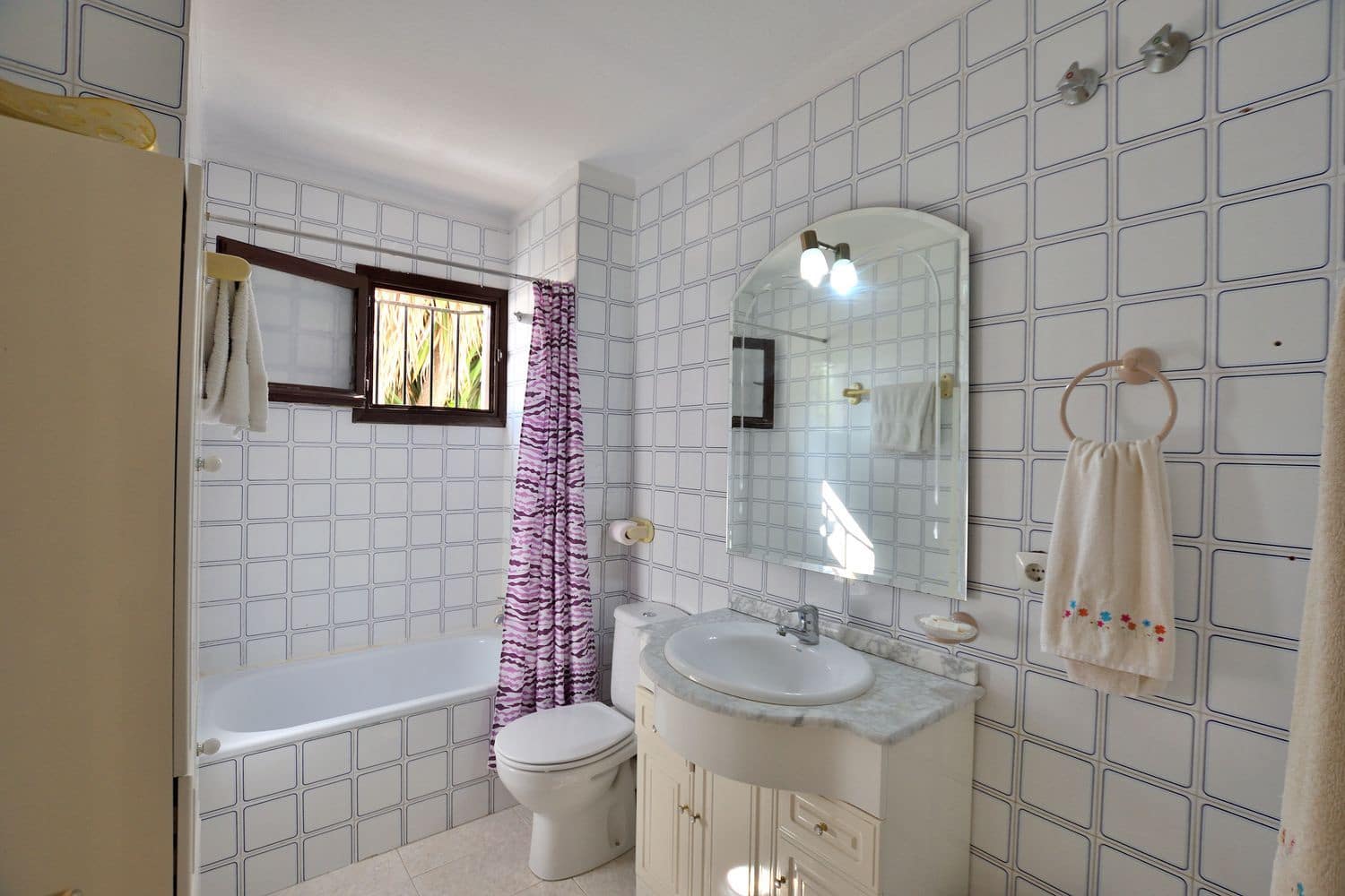 3 chambre Appartement à vendre à Ronda avec garage - 95 000 € (Ref: 9999515)