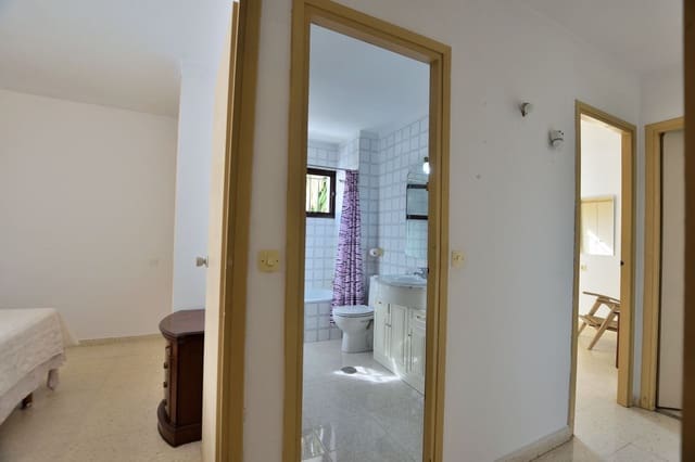 3 chambre Appartement à vendre à Ronda avec garage - 95 000 € (Ref: 9999515)