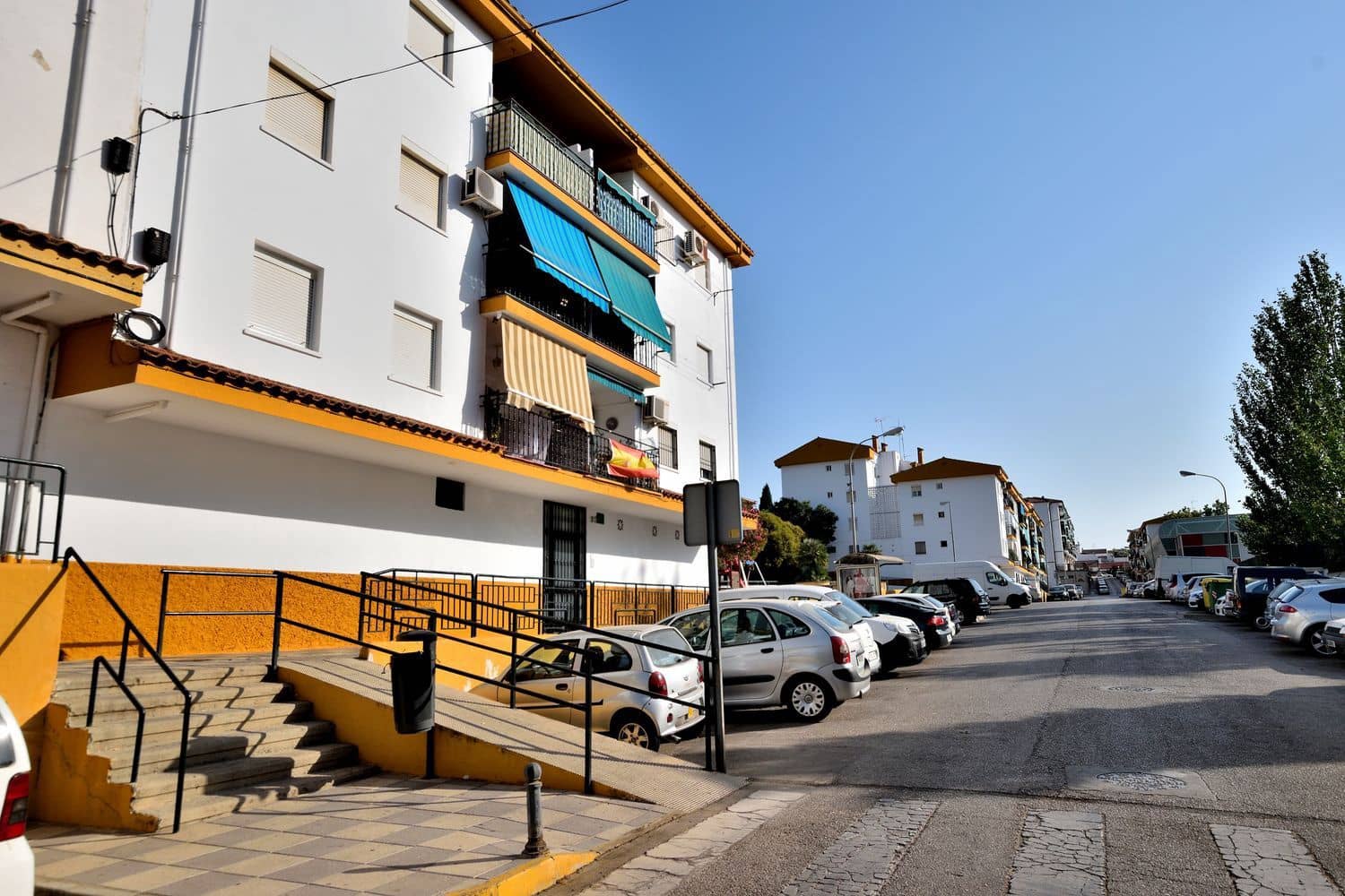3 chambre Appartement à vendre à Ronda avec garage - 95 000 € (Ref: 9999515)