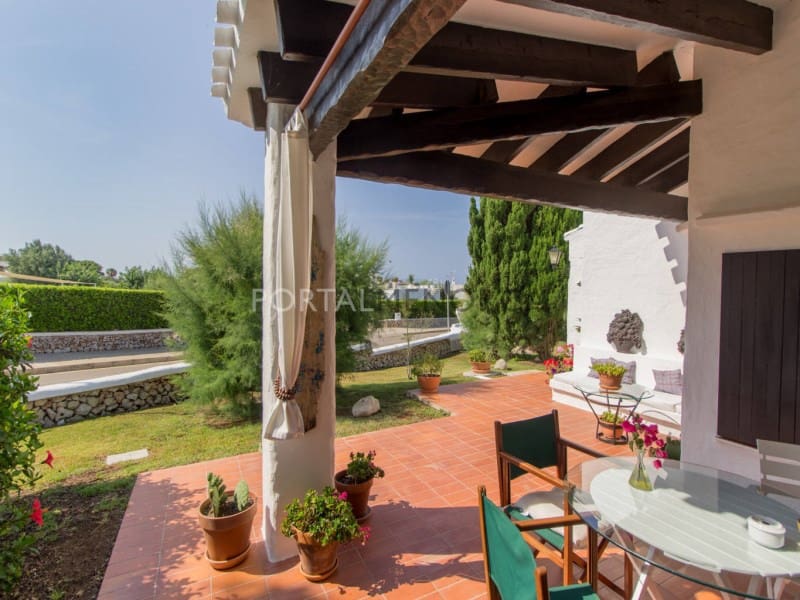 6 soveværelse Villa til salg i Binibeca med swimmingpool - € 1.350.000 (Ref: 7775471)