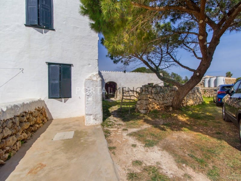 5 slaapkamer Finca/Landhuis te koop in Es Castell - € 1.950.000 (Ref: 8421622)