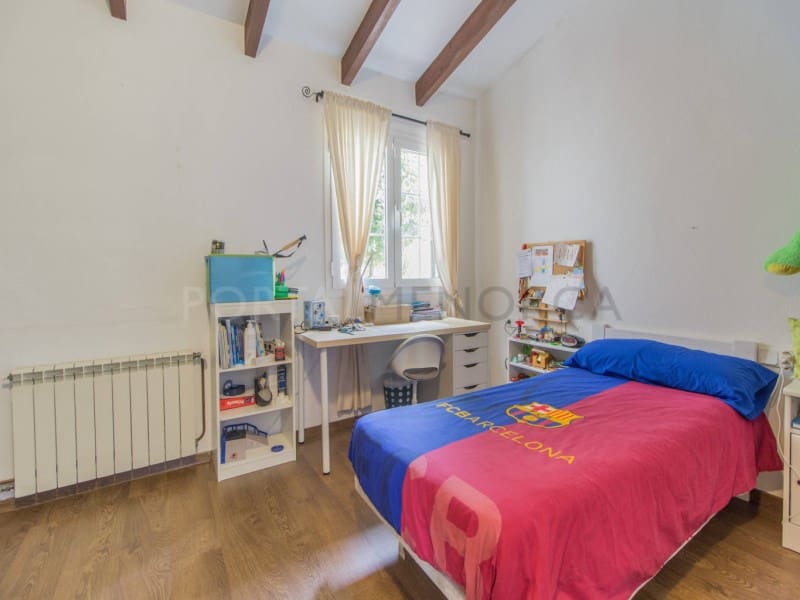 5 bedroom Villa for sale in Trebaluger with garage - € 720,000 (Ref: 8926888)