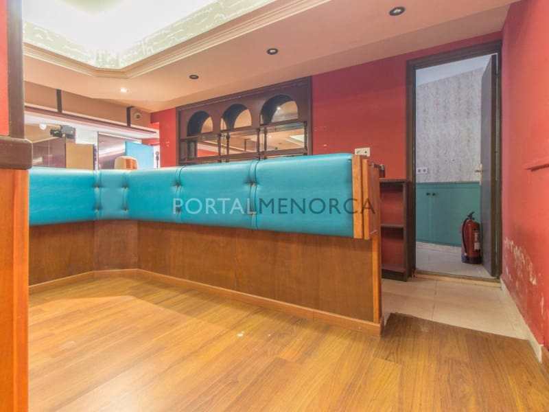 3 soveværelse Restaurant/Bar til salg i Es Castell - € 1.750.000 (Ref: 9006122)