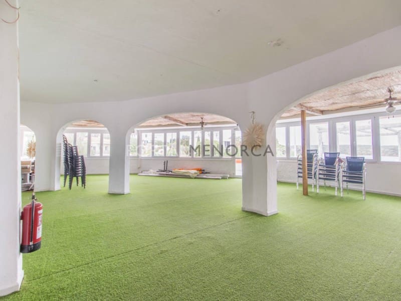 3 soveværelse Restaurant/Bar til salg i Es Castell - € 1.750.000 (Ref: 9006122)