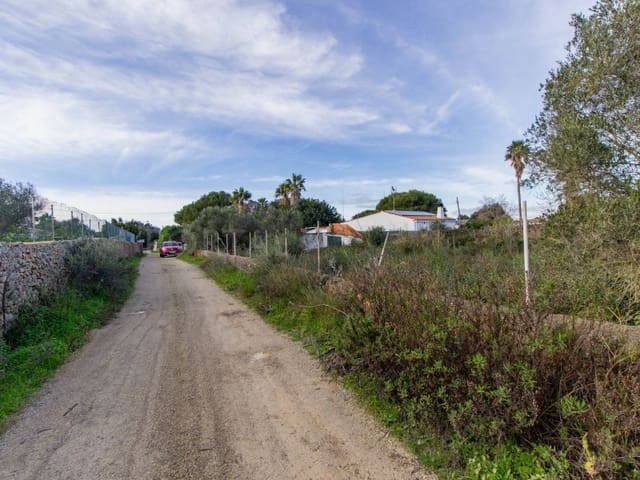 Teren niezagospodarowany na sprzedaż w Trebaluger, Es Castell - 240 000 € (Ref: 9586542)