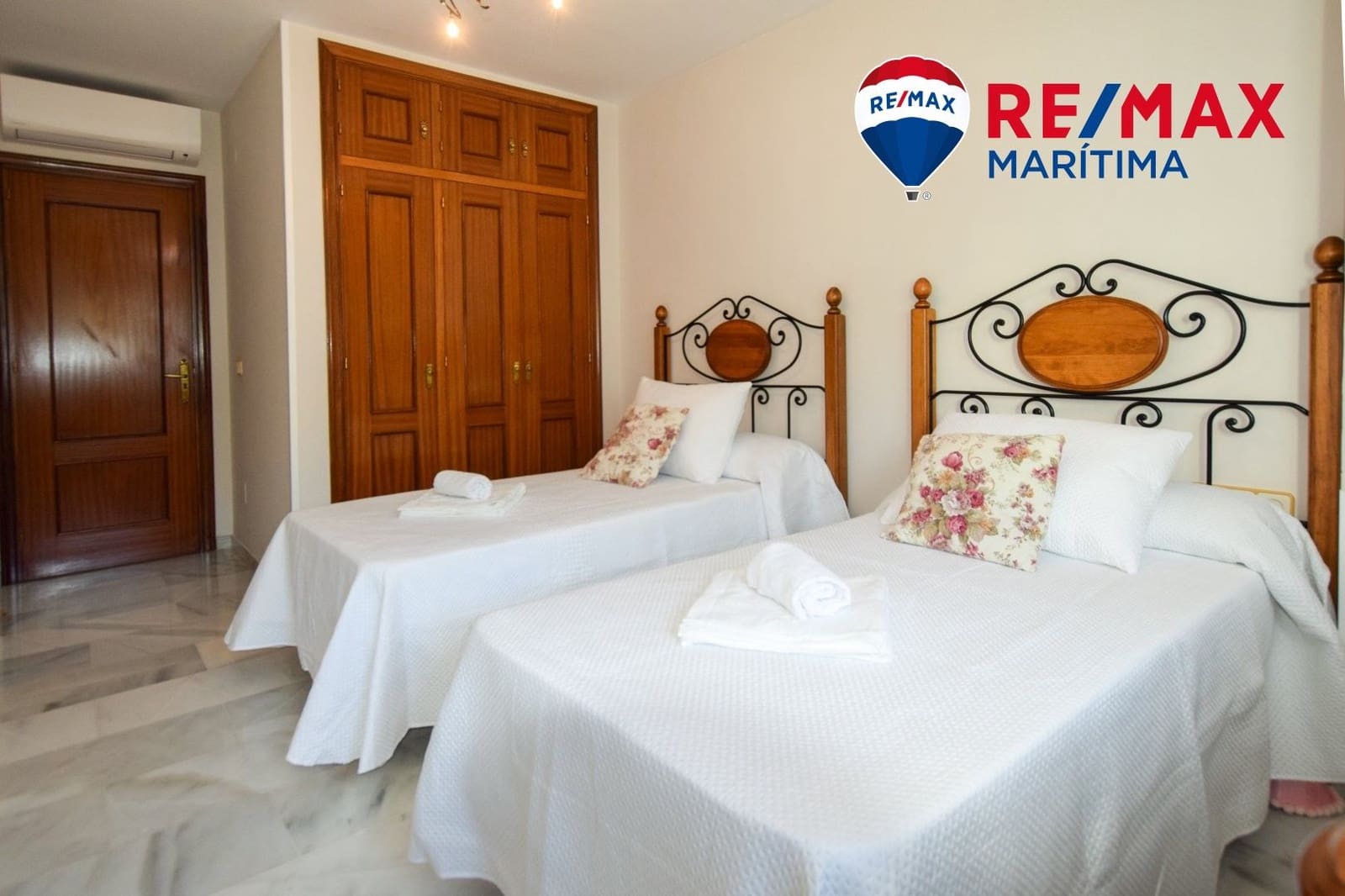 3 soveværelse Lejlighed til leje i Estepona med garage - € 1.950 (Ref: 9065282)