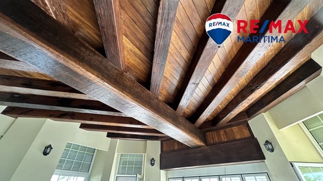 4 sypialnia Willa na sprzedaż w San Pedro de Alcantara, Marbella - 1 590 000 € (Ref: 9065283)