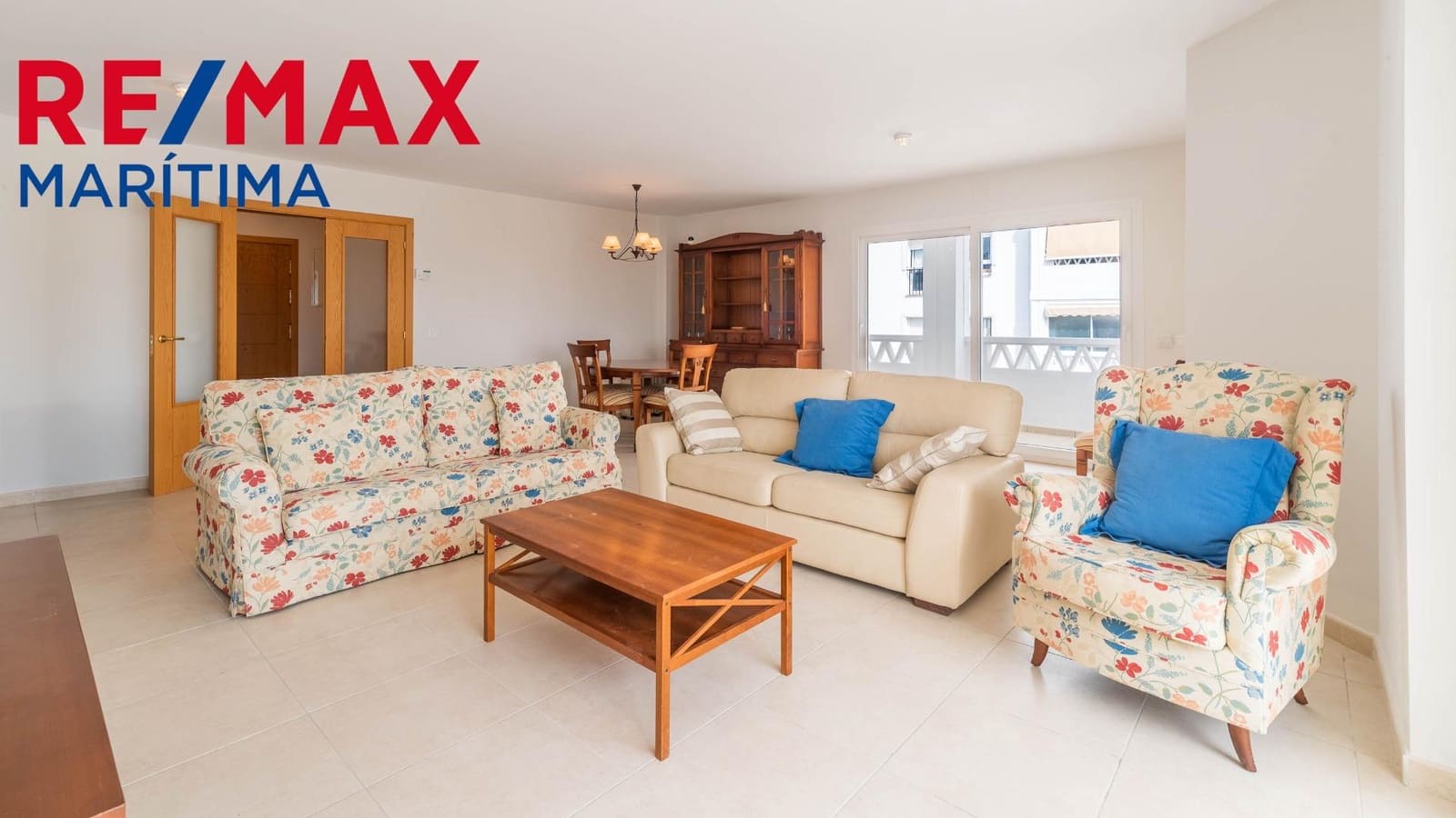 4 camera da letto Appartamento in vendita in Nueva Andalucia con garage - 450.000 € (Rif: 9065293)