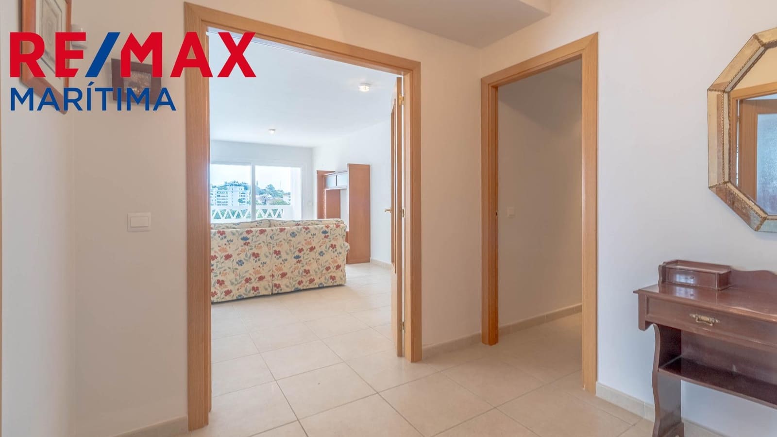 4 camera da letto Appartamento in vendita in Nueva Andalucia con garage - 450.000 € (Rif: 9065293)