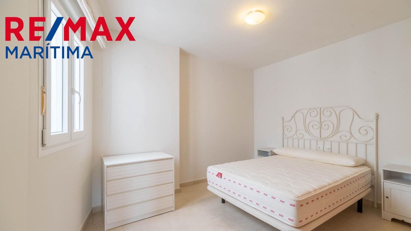 4 camera da letto Appartamento in vendita in Nueva Andalucia con garage - 450.000 € (Rif: 9065293)