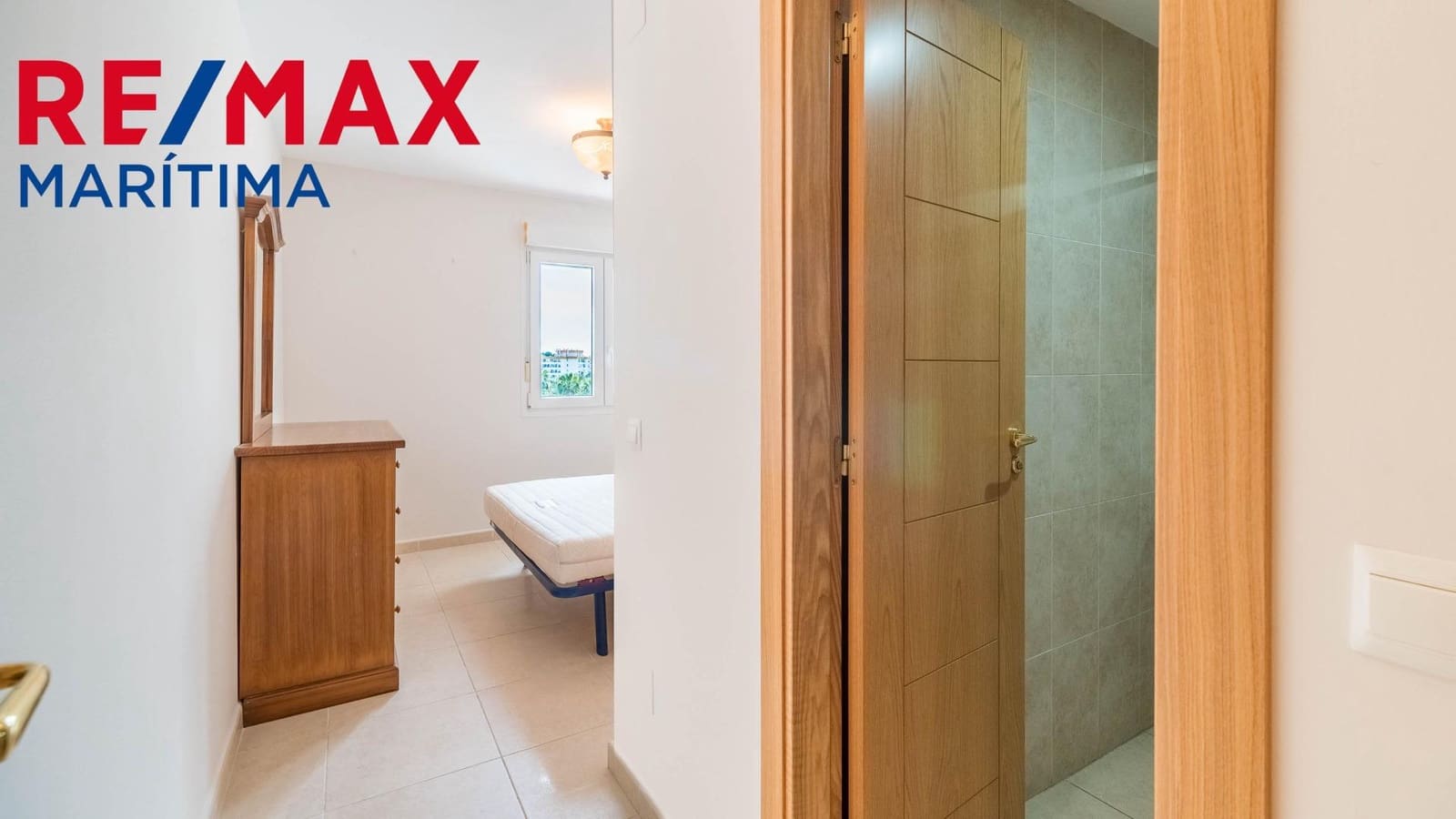 4 camera da letto Appartamento in vendita in Nueva Andalucia con garage - 450.000 € (Rif: 9065293)