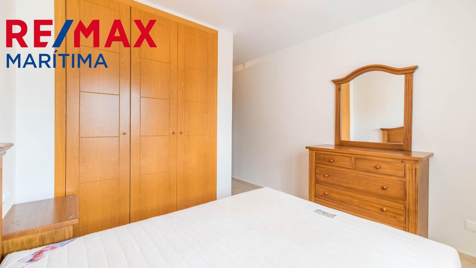 4 camera da letto Appartamento in vendita in Nueva Andalucia con garage - 450.000 € (Rif: 9065293)