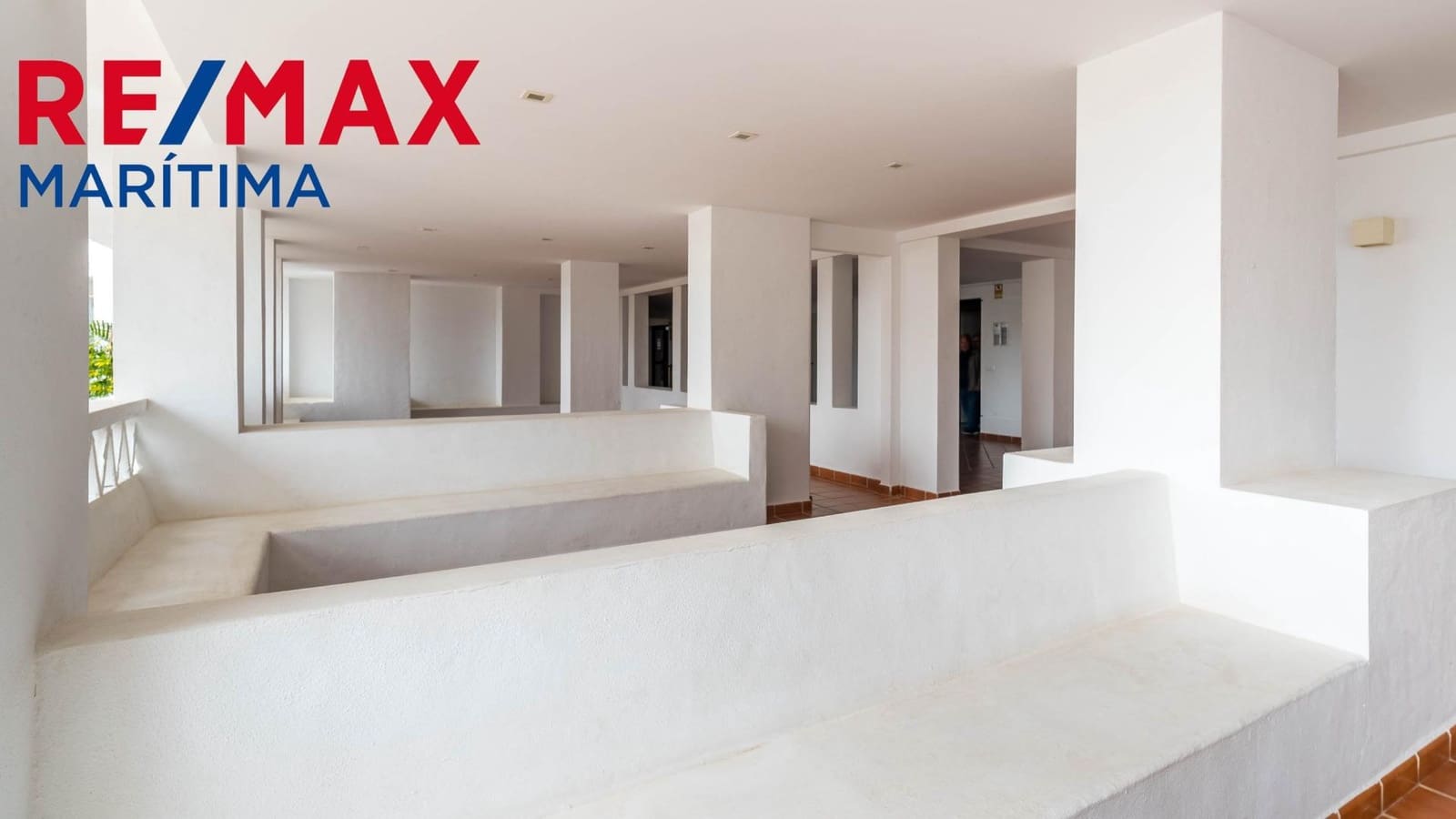 4 camera da letto Appartamento in vendita in Nueva Andalucia con garage - 450.000 € (Rif: 9065293)