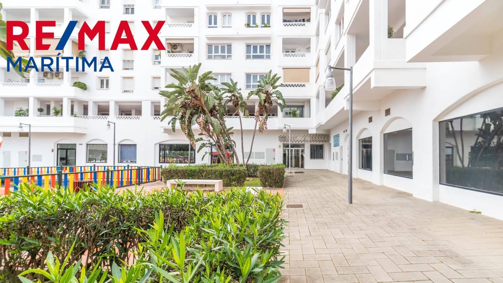 4 camera da letto Appartamento in vendita in Nueva Andalucia con garage - 450.000 € (Rif: 9065293)