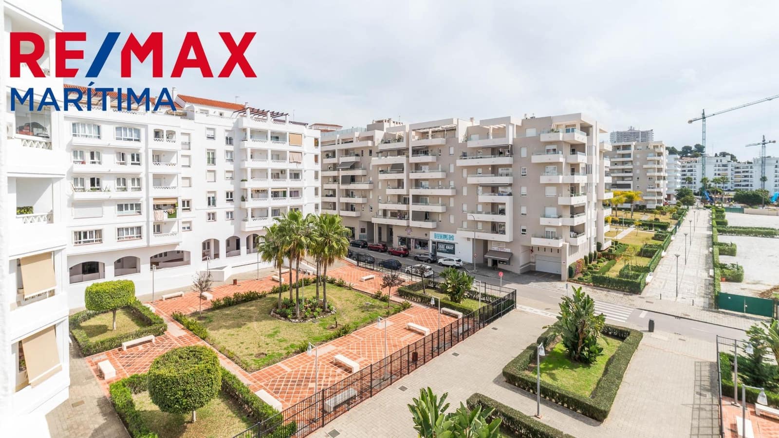 4 camera da letto Appartamento in vendita in Nueva Andalucia con garage - 450.000 € (Rif: 9065293)