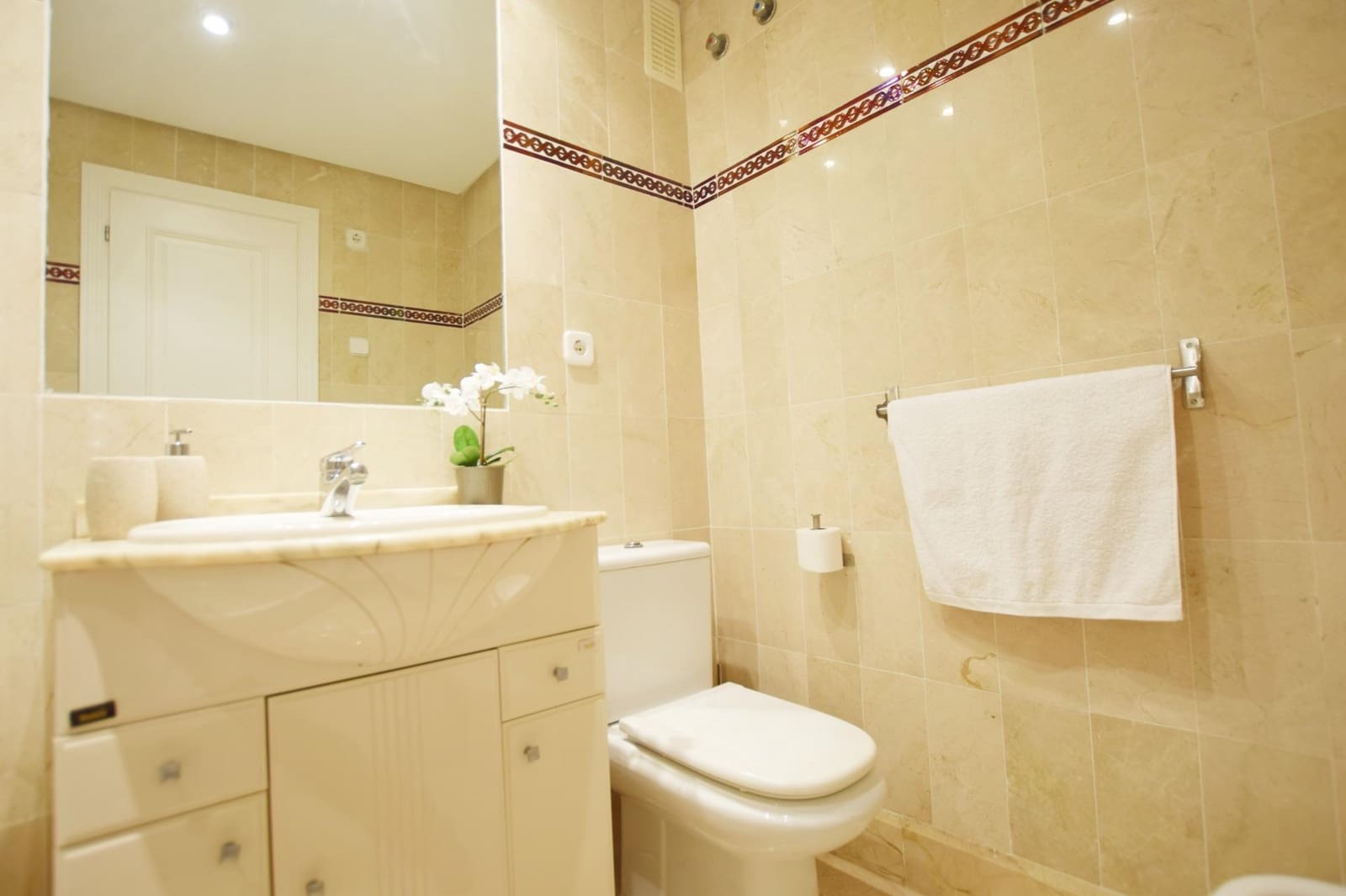 2 soveværelse Lejlighed til leje i Costalita med swimmingpool - € 1.900 (Ref: 9065296)