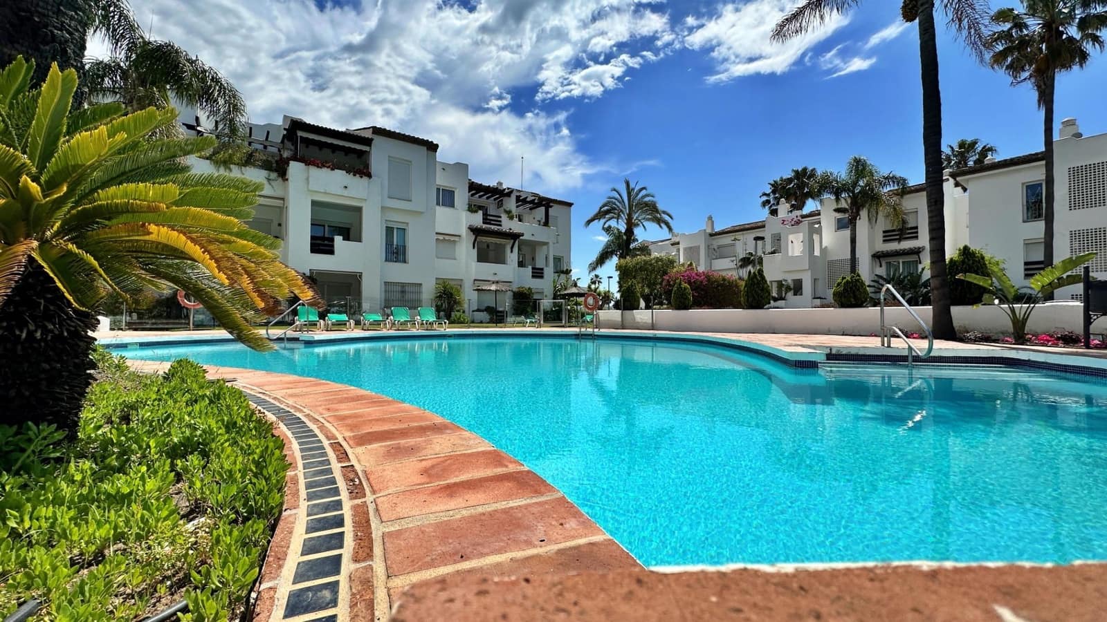 2 soveværelse Lejlighed til leje i Costalita med swimmingpool - € 1.900 (Ref: 9065296)