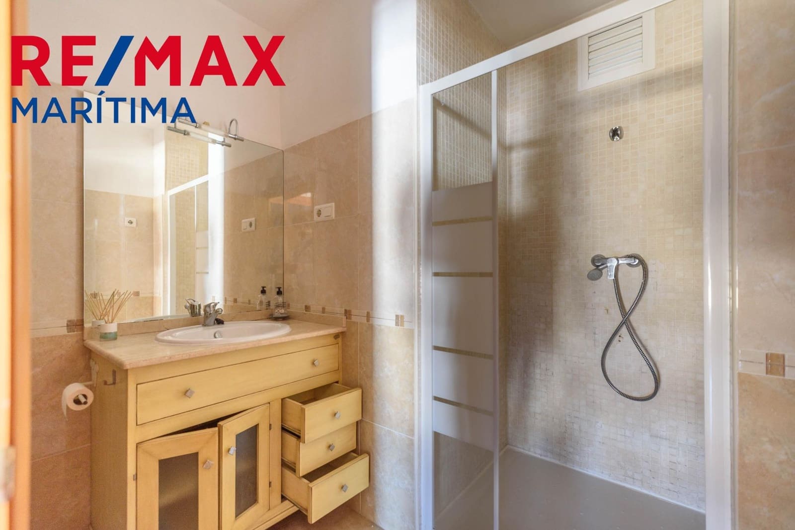 3 bedroom Flat for sale in Estepona - € 449,000 (Ref: 9065297)