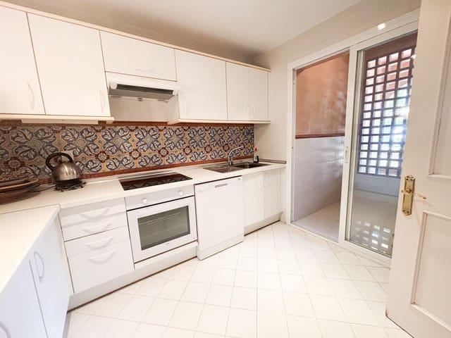 2 soveværelse Lejlighed til salg i Atalaya-Isdabe, Estepona med swimmingpool - € 363.000 (Ref: 9125172)