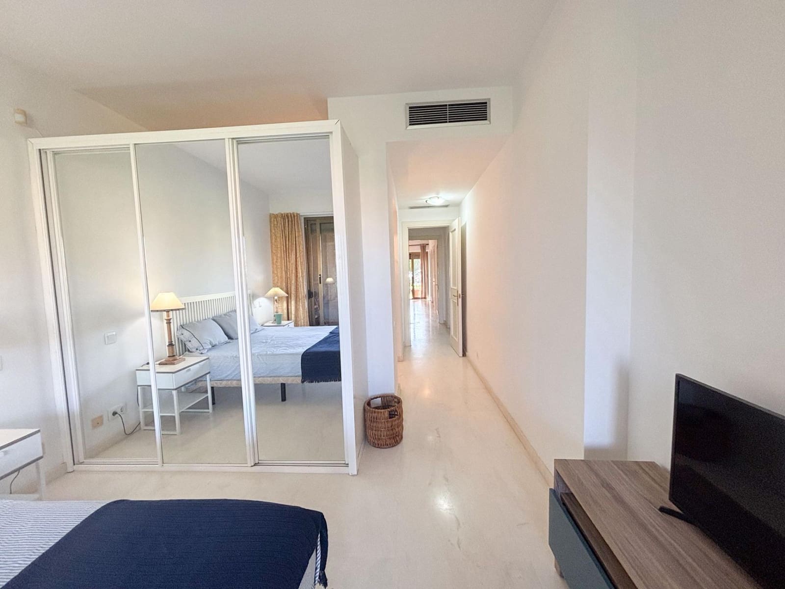 2 bedroom Flat for sale in Atalaya-Isdabe with pool - € 363,000 (Ref: 9125172)