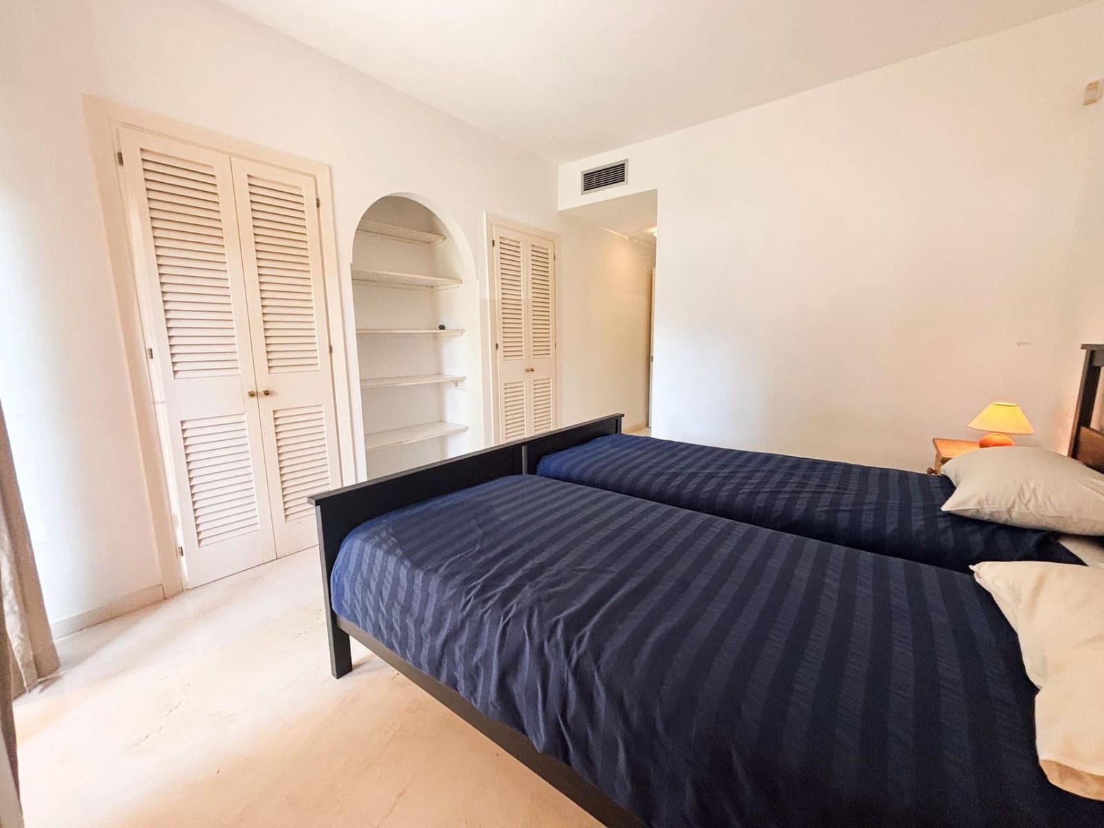 2 bedroom Flat for sale in Atalaya-Isdabe with pool - € 363,000 (Ref: 9125172)