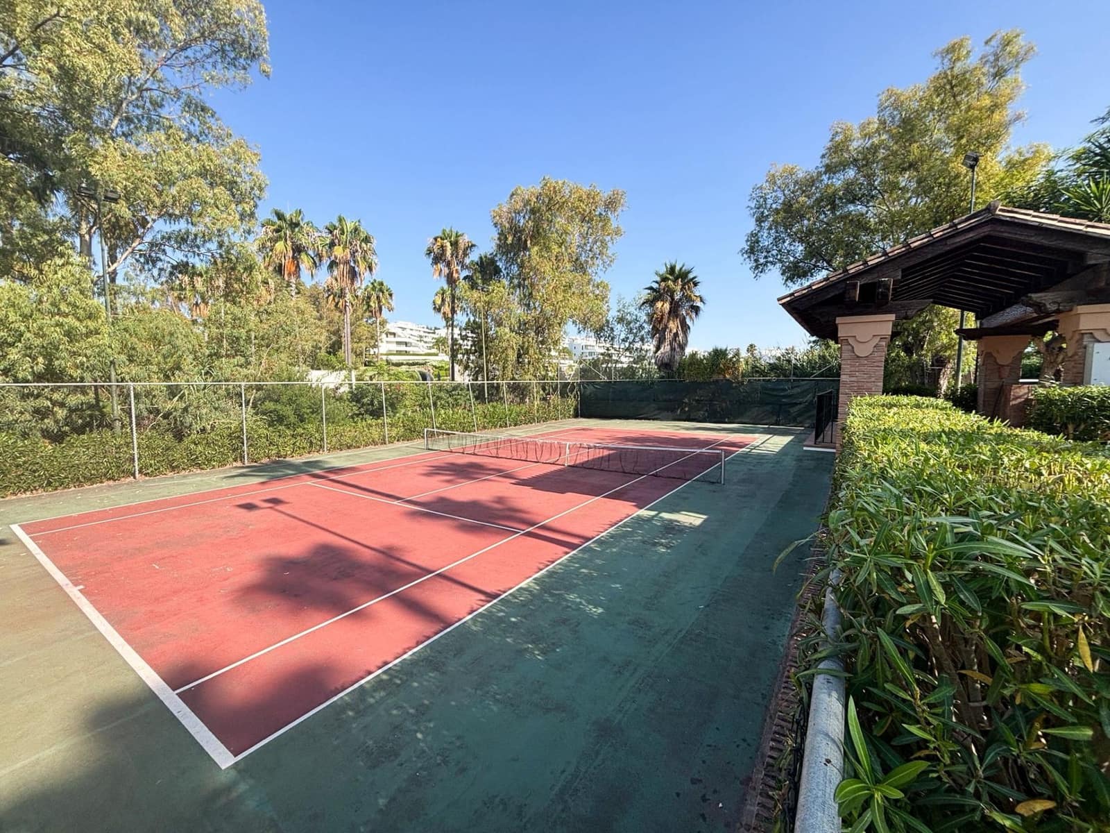 2 bedroom Flat for sale in Atalaya-Isdabe with pool - € 363,000 (Ref: 9125172)