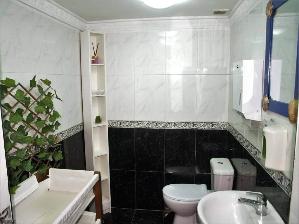 Local Commercial à vendre à Benalmadena - 145 000 € (Ref: 9220040)