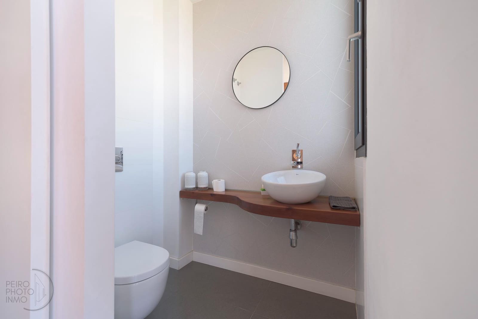 Villa/Maison Mitoyenne de 3 chambres à louer à Benahavis avec garage - 4 800 € (Ref: 9226715)